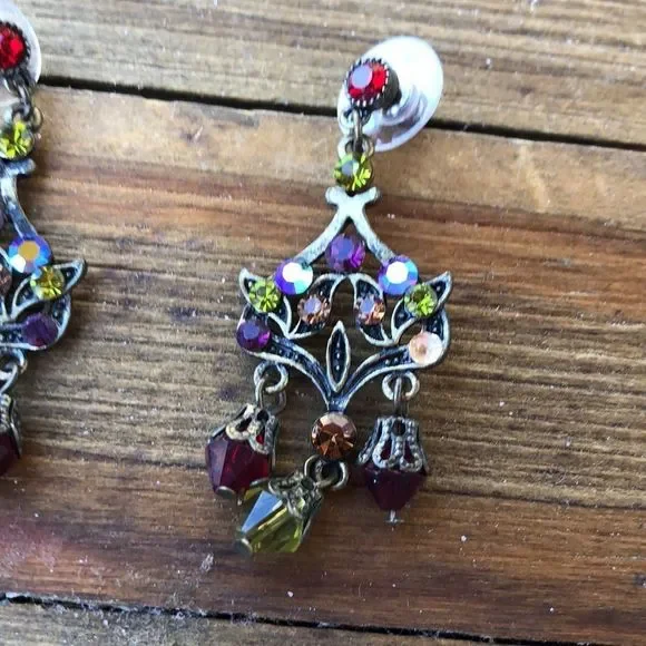 ANTHROPOLOGIE Purple & Deep Red Antique Gold Tone Chandelier Drop Earrings! EUC - Picture 4 of 9